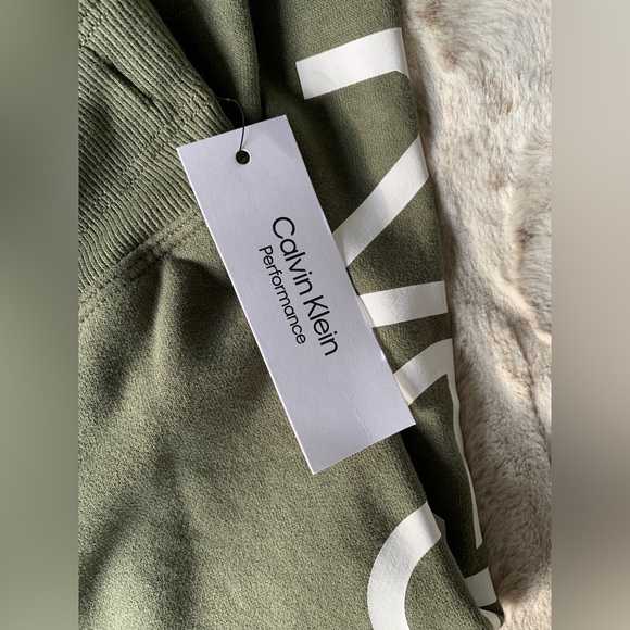NWT Calvin Klein Olive Green Joggers - Picture 8 of 8